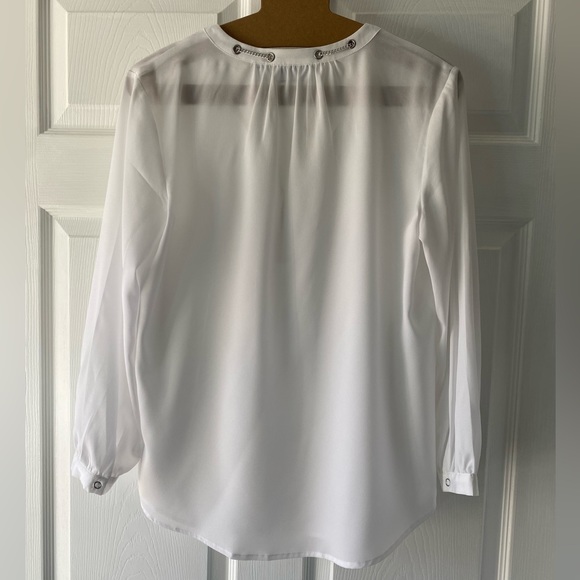 NEW YORK & COMPANY White Long Sleeve Top Medium Size New - Picture 5 of 7